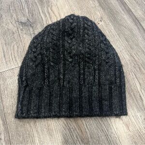 American Eagle Outfitters Black Beanie Toque Hat Women’s Wool Blend One Size